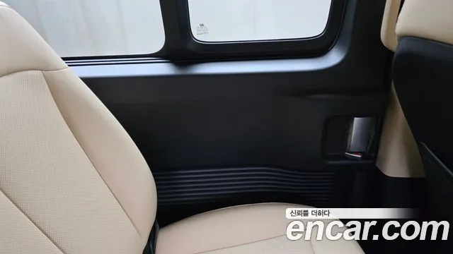 Hyundai Staria — Фото автомобиля 14