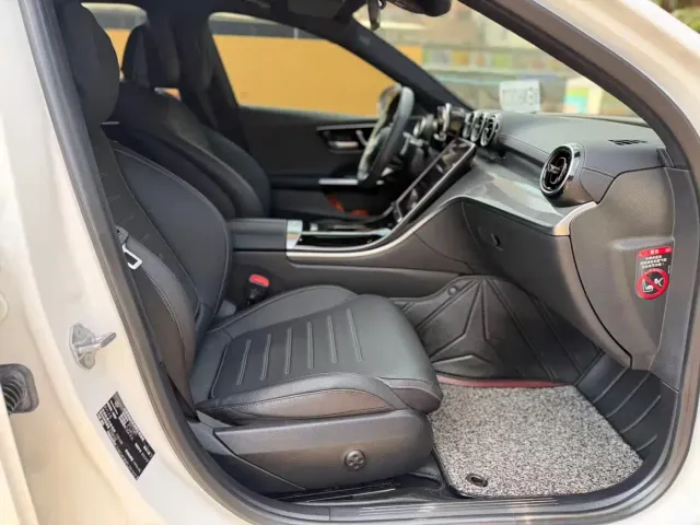 Mercedes-Benz C-Class — Фото автомобиля 11