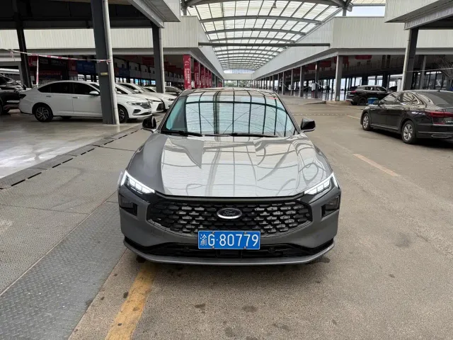 Ford Mondeo — Фото автомобиля 2