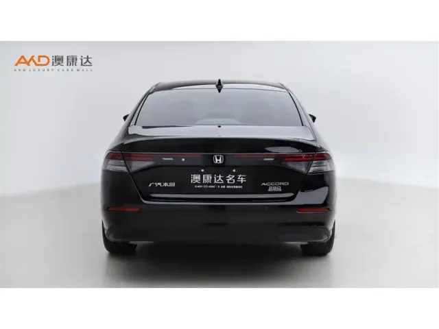 Honda Accord — Фото автомобиля 4
