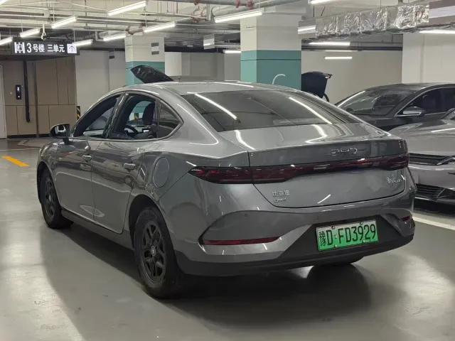 BYD Qin PLUS — Фото автомобиля 5