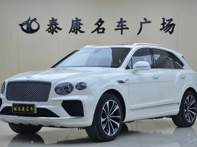 Фотография автомобиля — Bentley Bentayga Hybrid