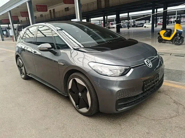 Volkswagen ID.3 — Фото автомобиля 3