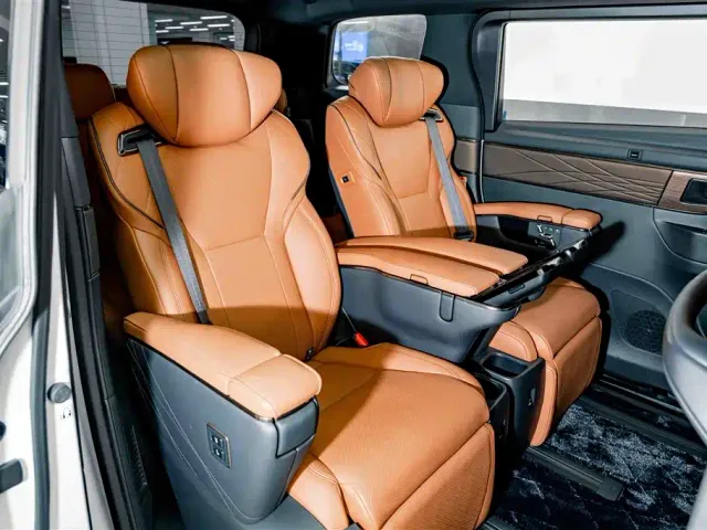 Toyota Vellfire — Фото автомобиля 24
