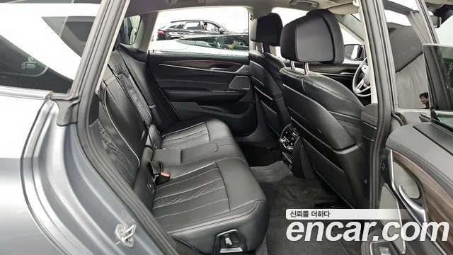 BMW Gran Turismo — Фото автомобиля 12
