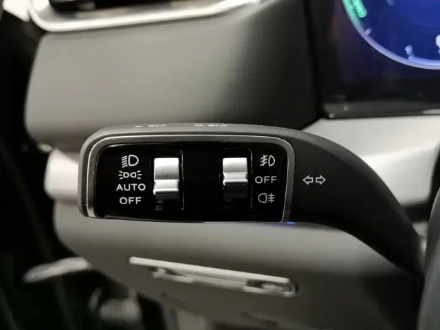 Hongqi Hongqi HS7 PHEV 2024 2.0T PHEV AWD Qichang Edition 7-seater — Фото автомобиля 21