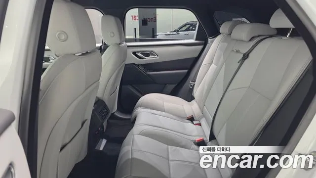 Land Rover Range Rover Velar — Фото автомобиля 4