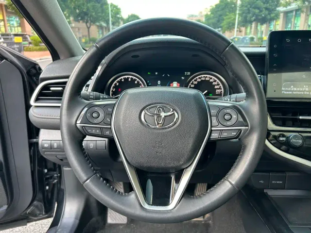 Toyota Camry — Фото автомобиля 13