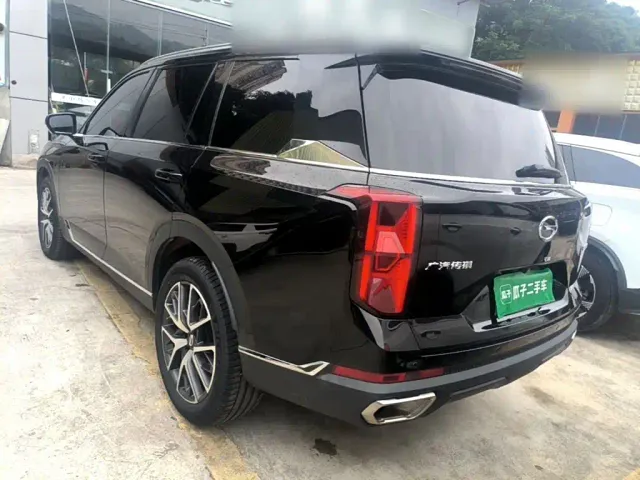 GAC Trumpchi GS8 — Фото автомобиля 4