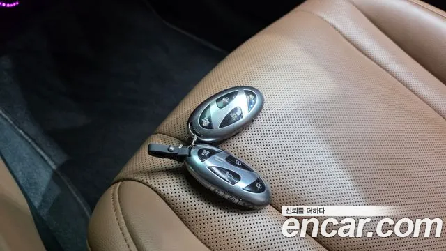 Hyundai Grandeur GN7 — Фото автомобиля 27