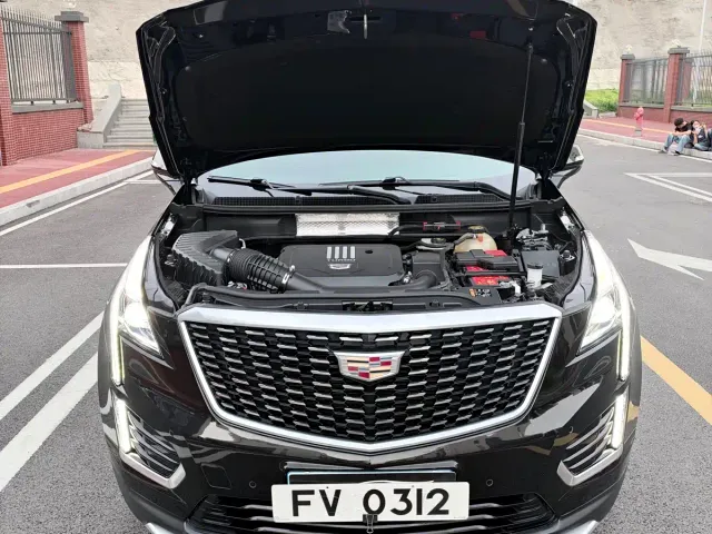 Cadillac XT5 — Фото автомобиля 17
