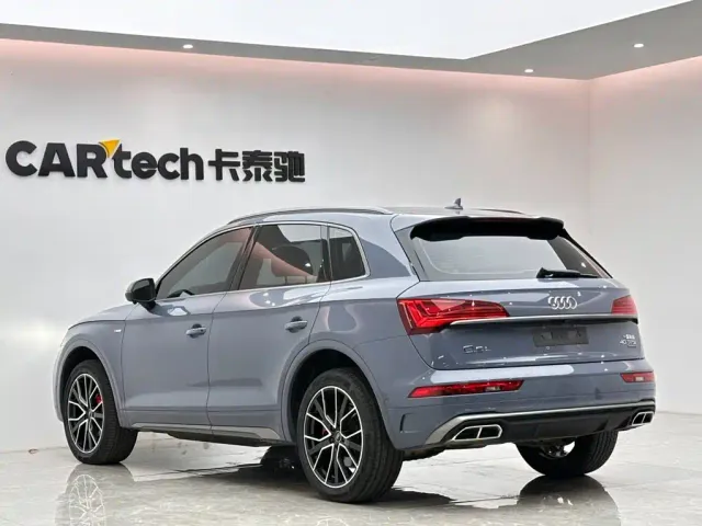 Audi Q5L — Фото автомобиля 3