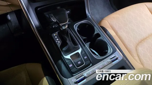 Kia Carnival — Фото автомобиля 12