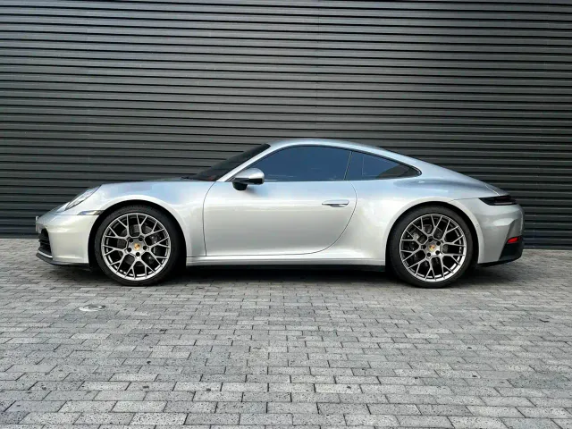 Porsche 911 — Фото автомобиля 4