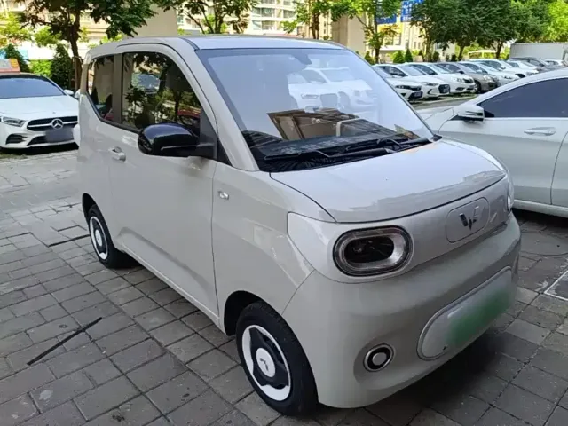 Wuling Hongguang Mini EV — Фото автомобиля 3