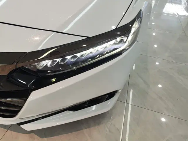 Honda Accord — Фото автомобиля 23