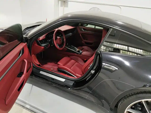 Porsche 911 — Фото автомобиля 4