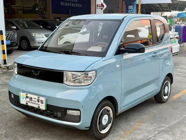 Фотография автомобиля — Wuling Hongguang Mini EV