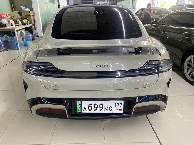 Xiaomi SU7 — Фото автомобиля 13