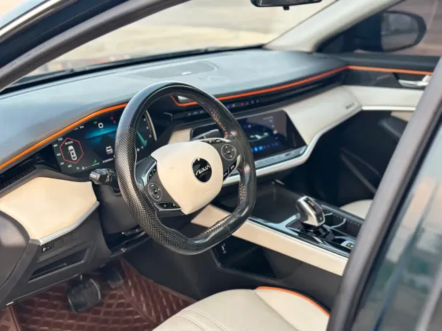 Dongfeng Yixuan MAX — Фото автомобиля 10