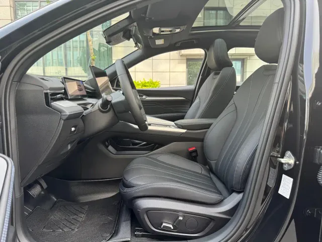 Geely Xingrui — Фото автомобиля 12