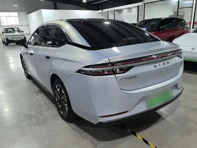 GAC Aion S Plus — Фото автомобиля 4