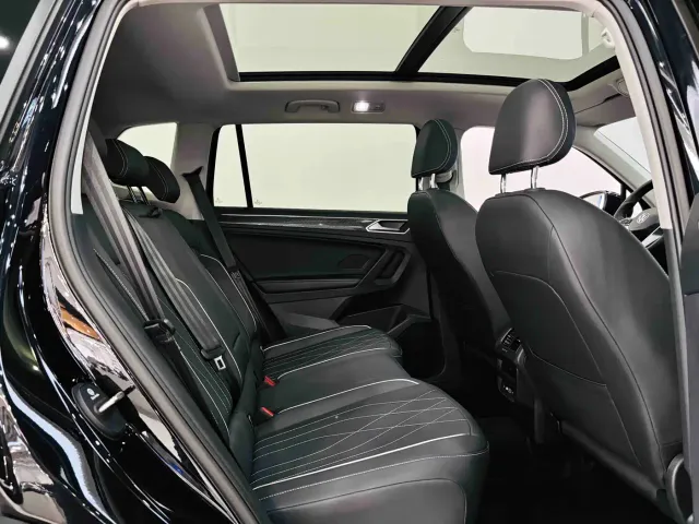 Volkswagen Tiguan L — Фото автомобиля 27