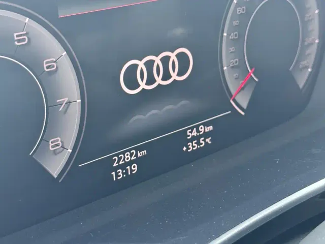 Audi Q3 — Фото автомобиля 5