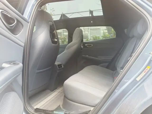 BYD Seal 06 GT — Фото автомобиля 11