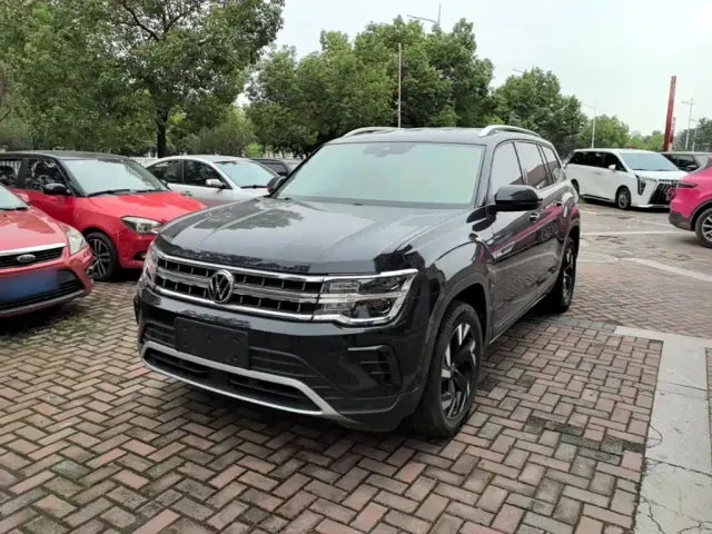 Фотография автомобиля — Volkswagen Teramont