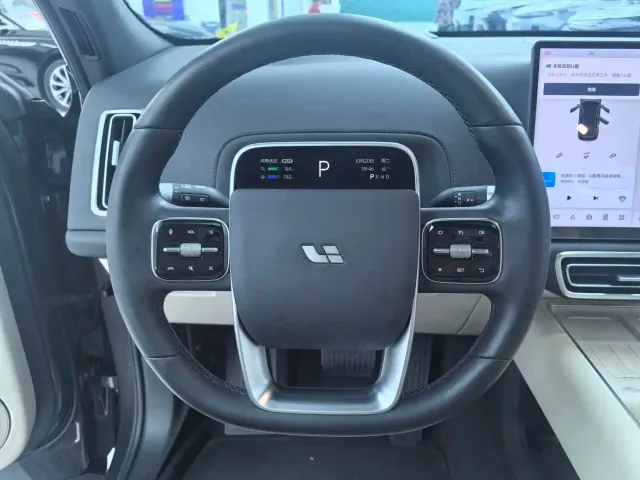 Li Auto L7 — Фото автомобиля 8