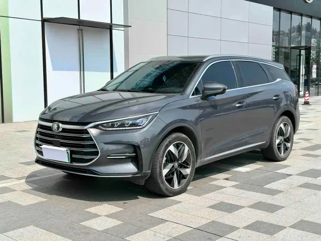 Фотография автомобиля — BYD Tang