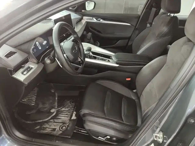 Geely Xingrui — Фото автомобиля 15
