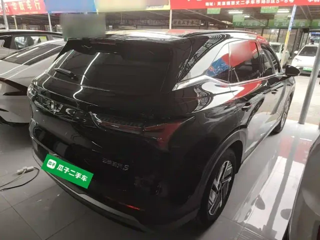 Wuling Starlight S — Фото автомобиля 6