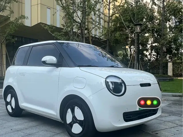 Changan Lumin — Фото автомобиля 2