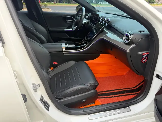Mercedes-Benz C-Class — Фото автомобиля 5