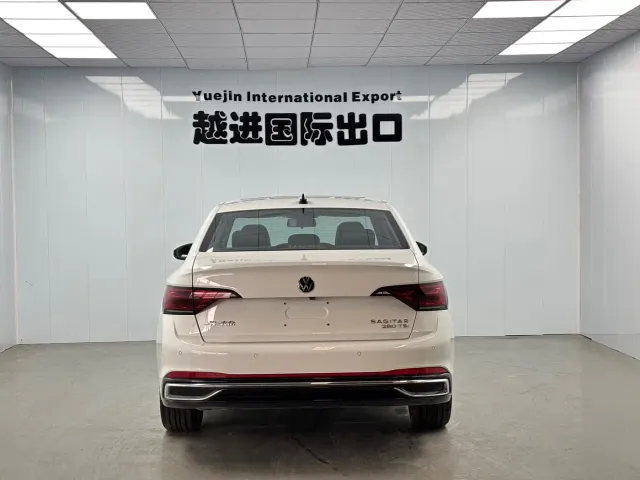 Volkswagen Sagitar — Фото автомобиля 9