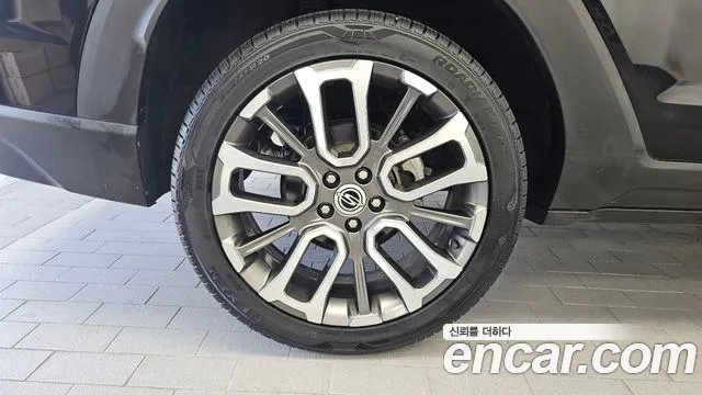 KGM Torres — Фото автомобиля 5
