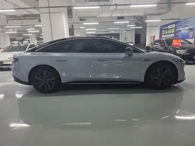 Luxeed S7 — Фото автомобиля 5