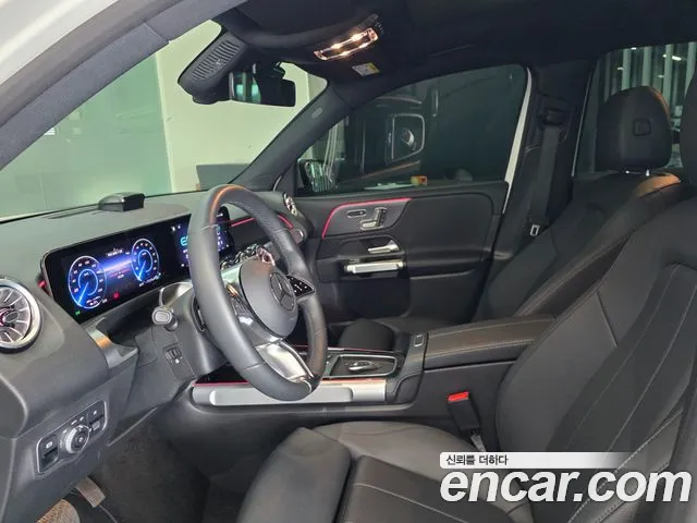 Mercedes-Benz EQB X243 — Фото автомобиля 10
