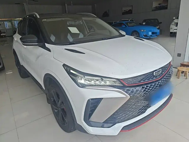 Geely Binyue — Фото автомобиля 3