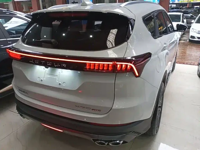 Jetour X70 Plus — Фото автомобиля 6