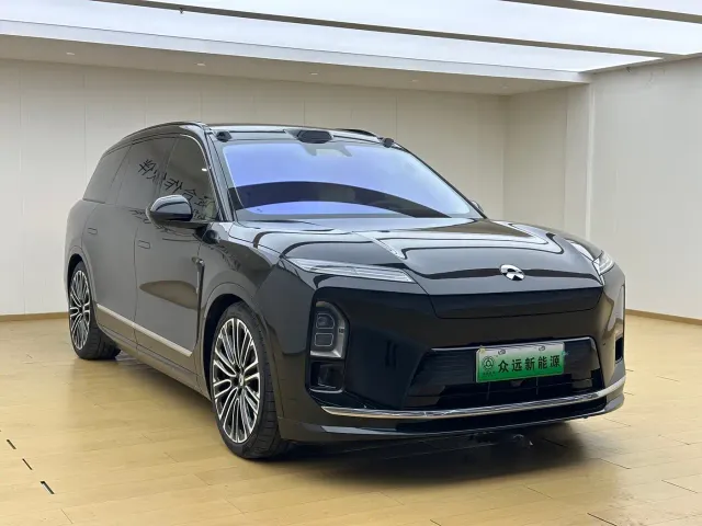 Nio ES8 — Фото автомобиля 4