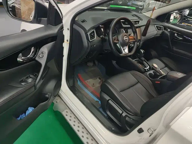 Nissan Qashqai — Фото автомобиля 15