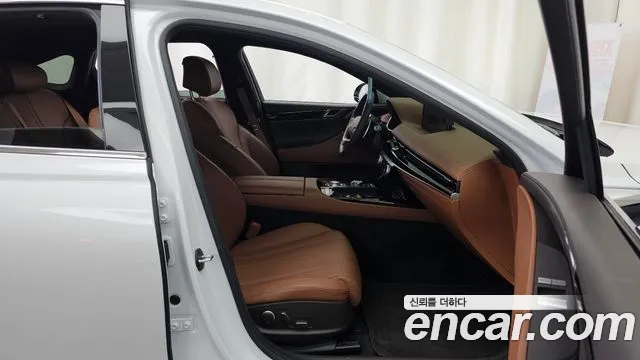 Genesis G80 Бензин 2.5 турбо AWD — Фото автомобиля 7