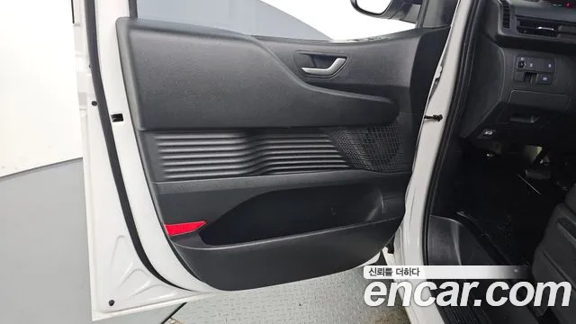 Hyundai Staria — Фото автомобиля 13