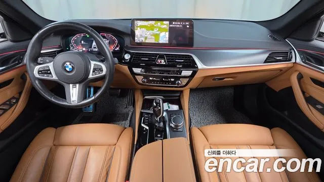 BMW 5 Series G30 — Фото автомобиля 7