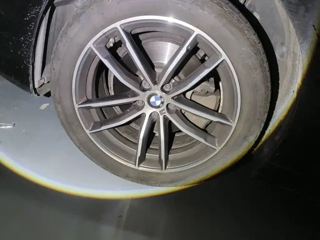 BMW 5 Series — Фото автомобиля 7