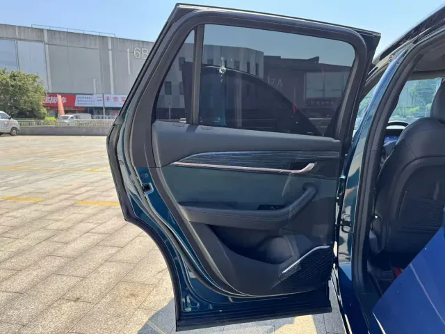 Geely Xingyue L — Фото автомобиля 14