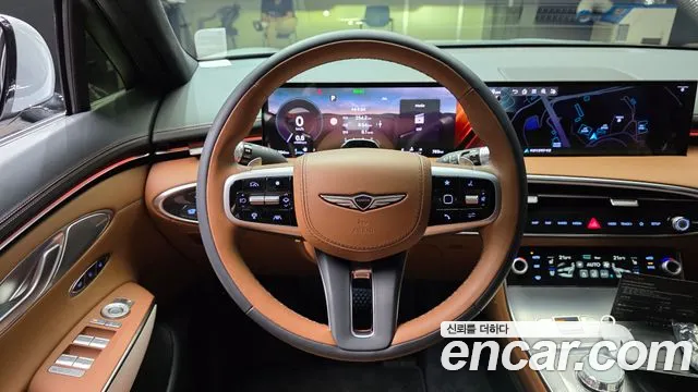 Genesis GV70 — Фото автомобиля 19